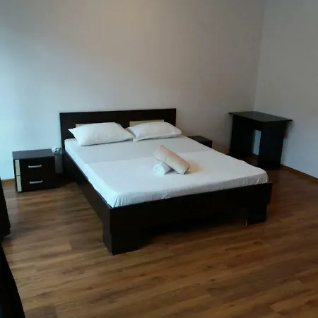 Mamaia Groups Duplex