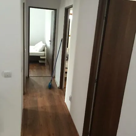 Mamaia Groups Duplex
