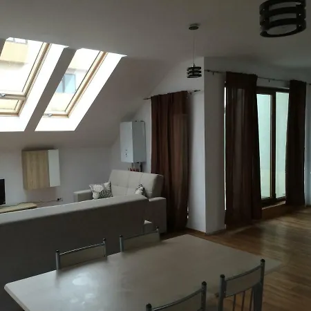 Mamaia Groups Duplex Apartment