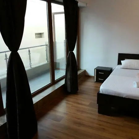 Mamaia Groups Duplex Apartment *