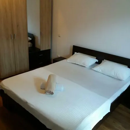 Mamaia Groups Duplex Constanţa